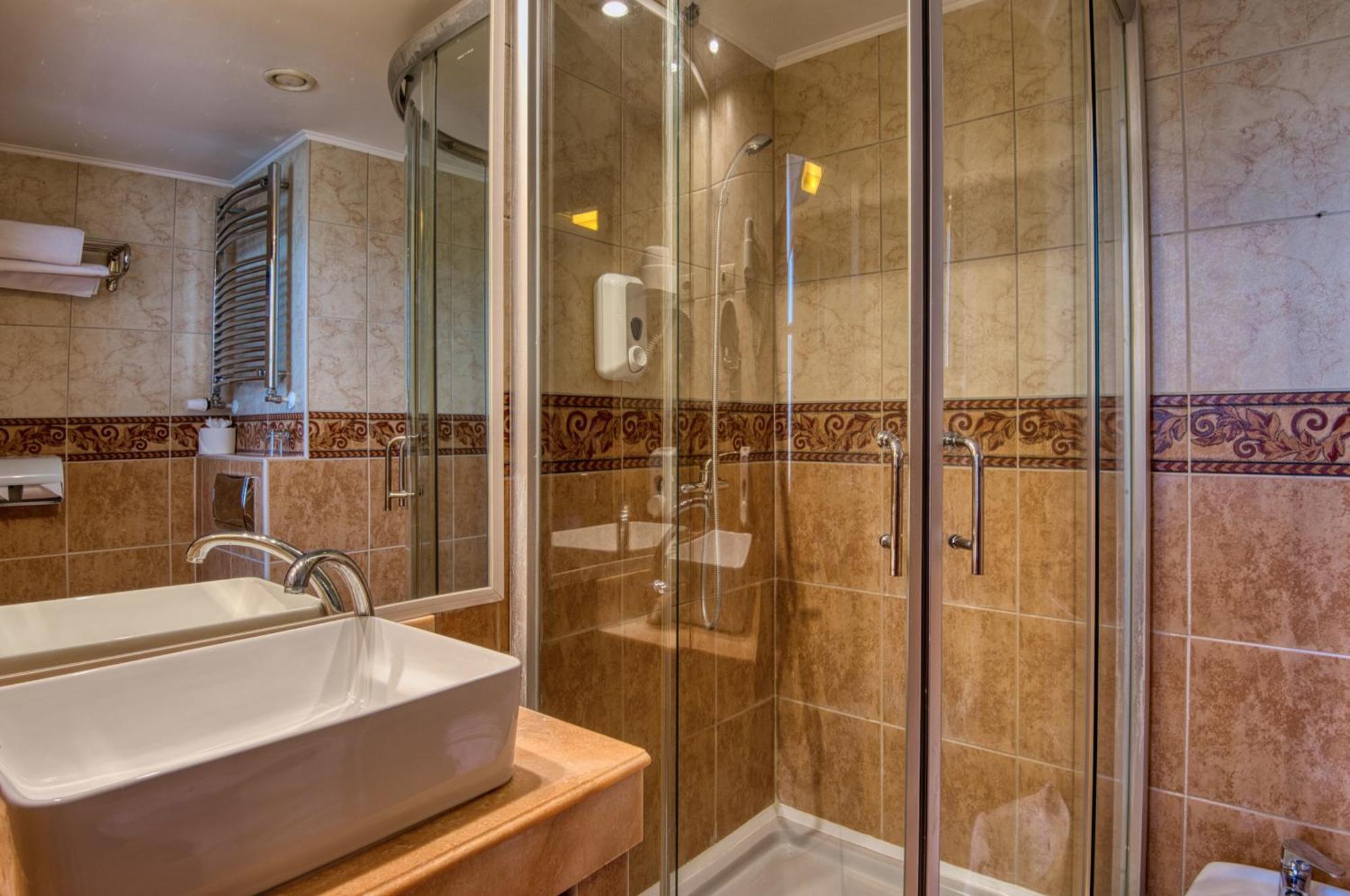 Hotel Bellevue Έστεργκομ Εξωτερικό φωτογραφία