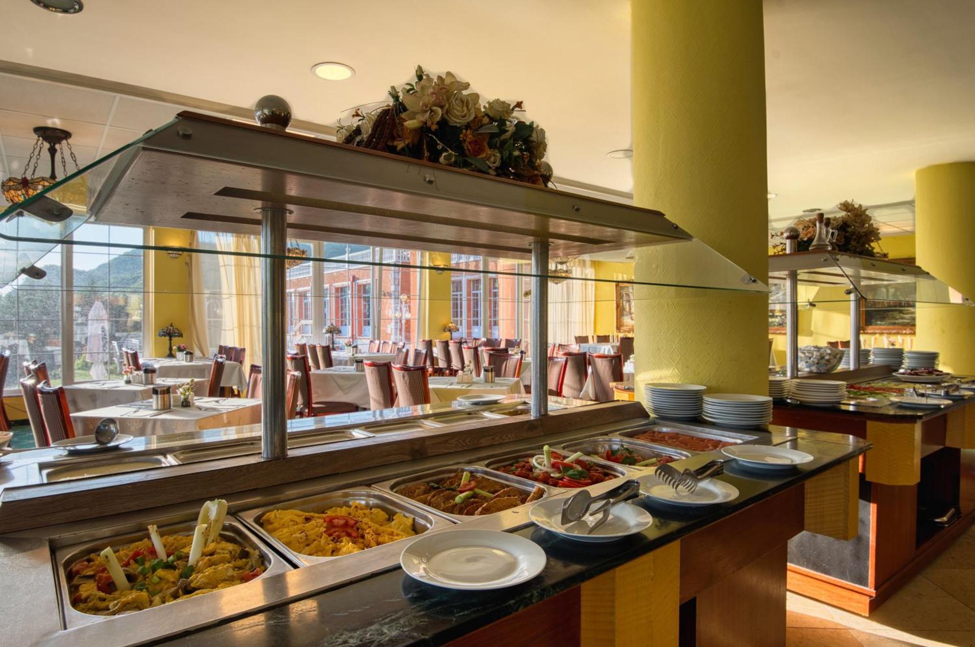 Hotel Bellevue Έστεργκομ Εξωτερικό φωτογραφία